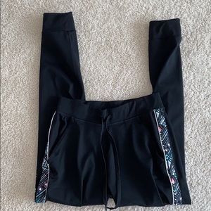 VS Pink jogger style leggings